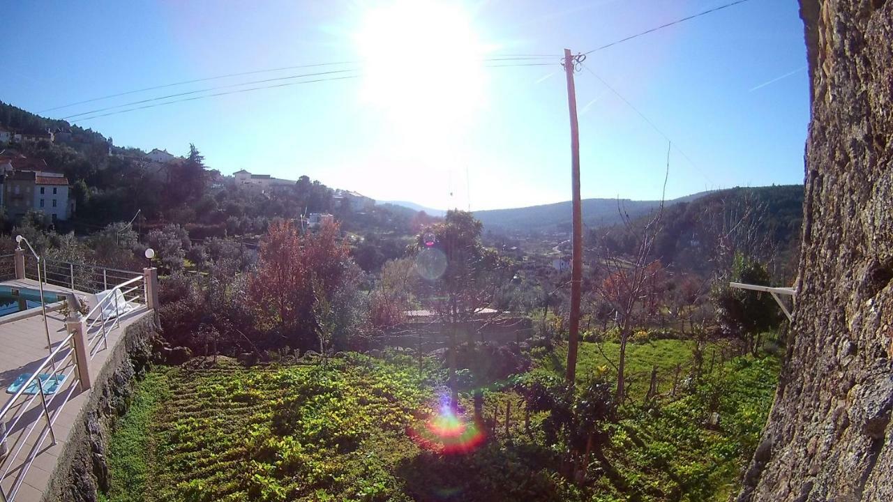 Casa Do Fundo Do Povo - Serra Da Estrela Cortes do Meio Bagian luar foto